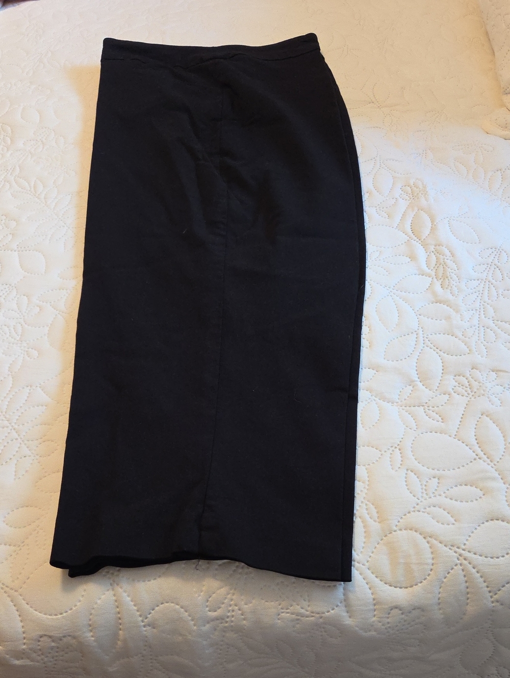 Time and Tru Black Straight Leg Capris